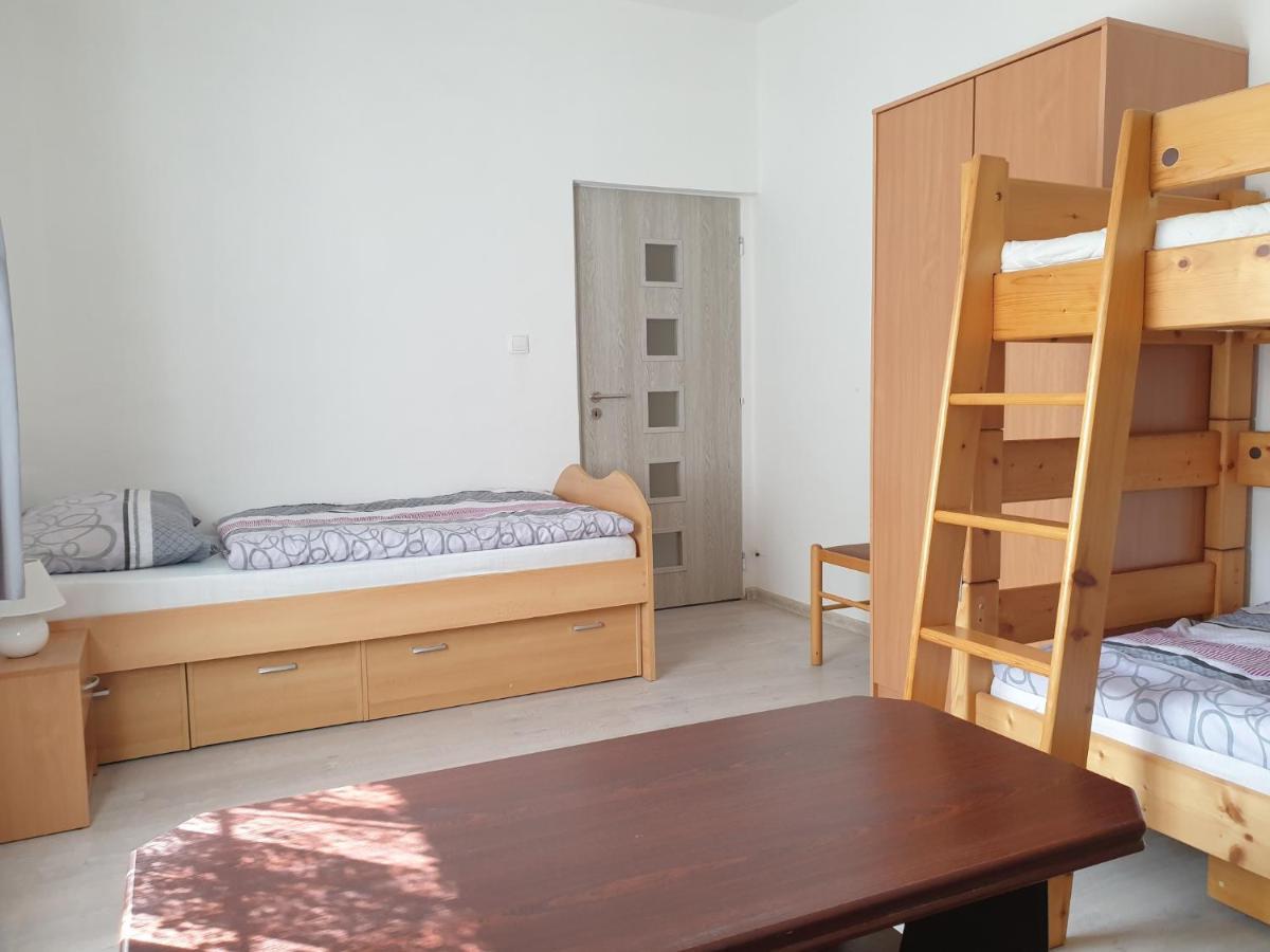 Penzion a hospůdka U Anny Nové Sedlo Exterior foto